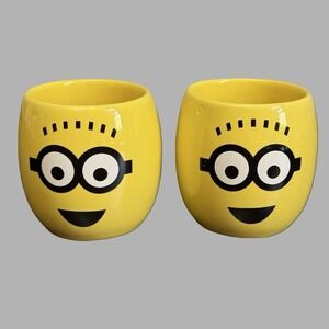 Despicable Me Minion Mayhem Yellow Ceramic Shot Glass Cups Set Universal Studios